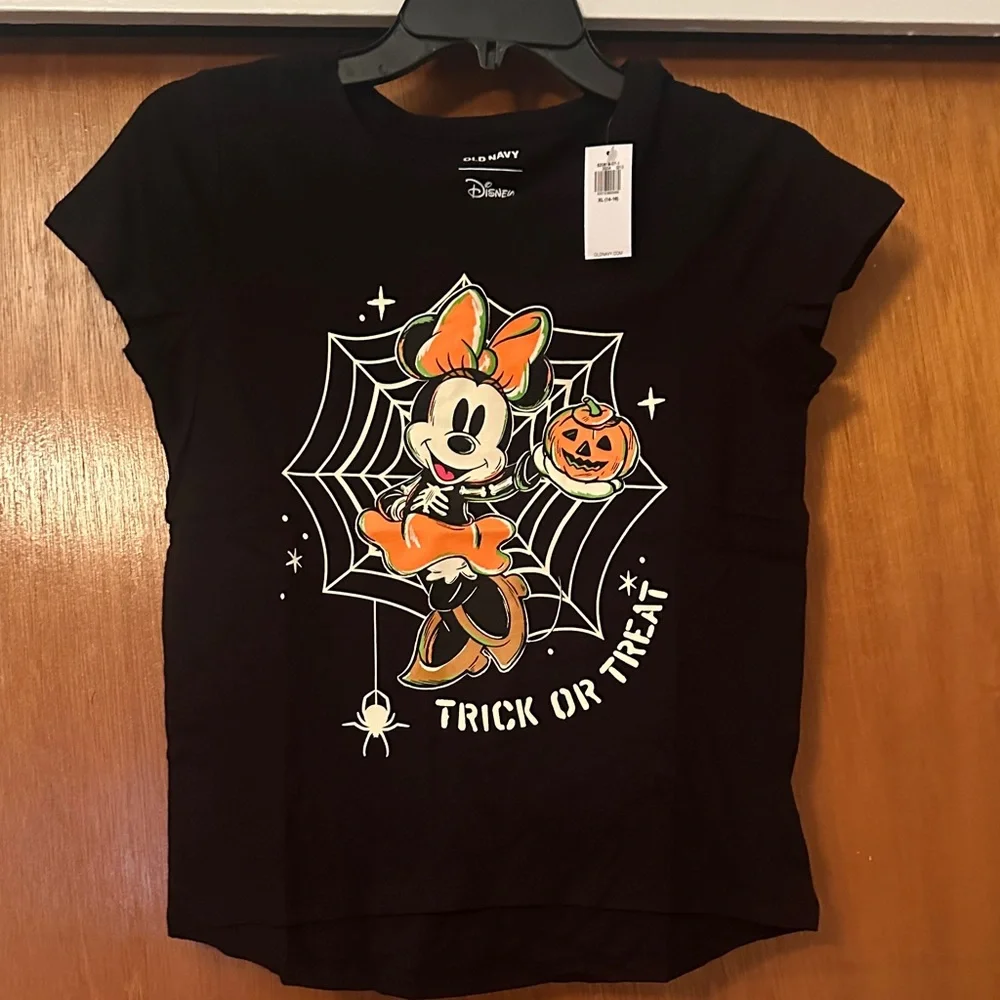 Old Navy Black and Orange Halloween Tee